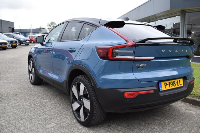 Volvo C40 Recharge 408PK Twin Intro Edition 78 kWh | 20" LMV | Trekhaak | Harman/Kardon | Getint glas | Panoramadak | Elektrische Stoelen |