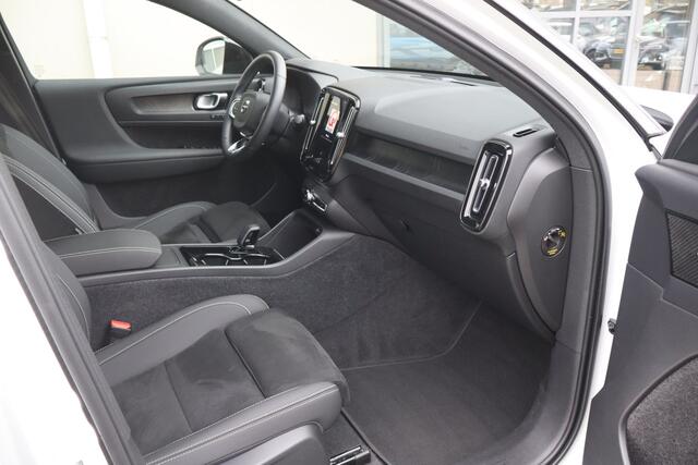 Volvo C40 Recharge Twin Intro Edition 78 kWh - NL- Auto!! Harmon Kardon I Stoel+Stuurverw I Mem. Seats