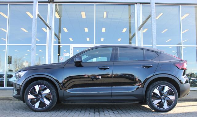 Volvo C40 Single Motor Plus 69 kWh | Camera | Draadloze telefoonlader | Extra getint glas | All-Season banden