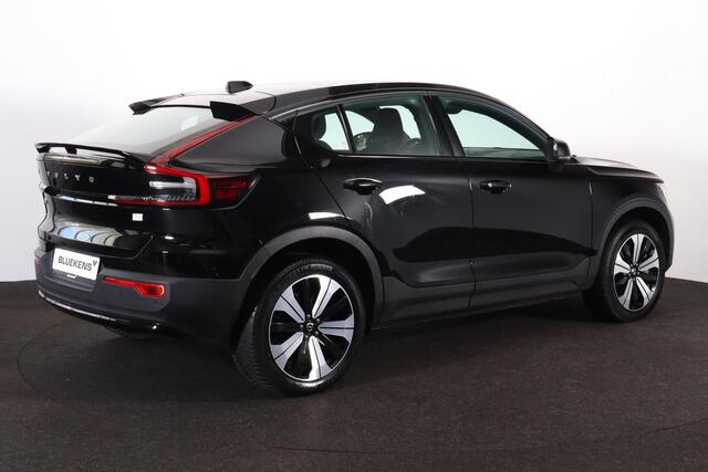 Volvo C40 Recharge Twin Ultimate 78 kWh - Panoramadak - IntelliSafe Assist & Surround - 360º Camera - Harman/Kardon audio - Verwarmde voorstoelen & stuur - Parkeersensoren voor & achter - Elektr. bedienb. voorstoelen met geheugen links - Draadloze tel. lader - Warm
