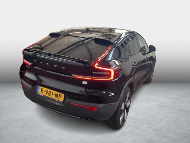 Volvo C40 Recharge Plus 69 kWh | Adaptieve cruise control | Stoel- en stuurverwarming | Warmtepomp | 20 inch velgen | Panoramadak | Camera |