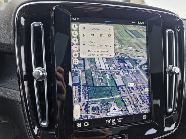 Volvo C40 Recharge 69 kWh Panoramadak | Carplay | Camera | 19 inch