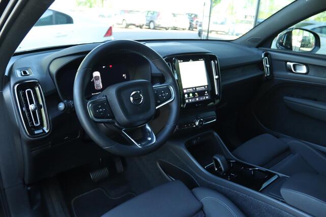 Volvo C40 SINGLE MOTOR EXTENDED RANGE PLUS 82KWH | PANO | CARPLAY | ACC | LED | KEY-LESS | VIRT. COCKPIT | CAMERA | TREKHAAK