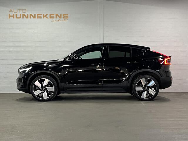 Volvo C40 Recharge Core Panorama dak | Cruise-/climate control | Achteruitrij camera | 20'' wielen | Carplay