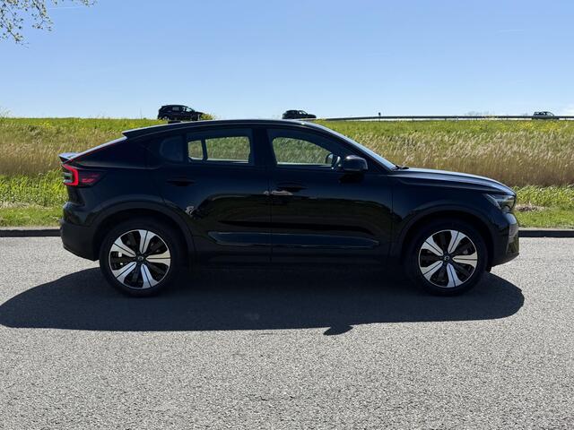 Volvo C40 Recharge Core 69 kWh | SOH 93,3% | Warmtepomp | Stoelverwarming | Stuurwielverwaming | Apple Carplay/Android Auto | LED | DAB |