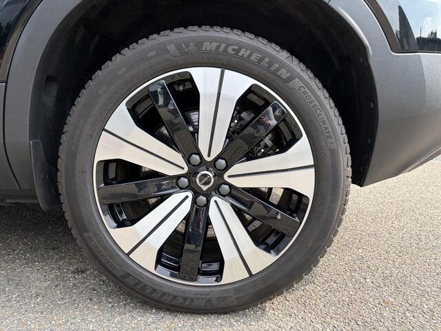 Volvo C40 Recharge Core 69 kWh 26.000 KM | SOH 96% | Panorama | Stoel- & Stuurverwarming | Achteruitrijcamera | Volvo Dealer Onderhouden | All-in incl. 12 mnd BOVAG Garantie |