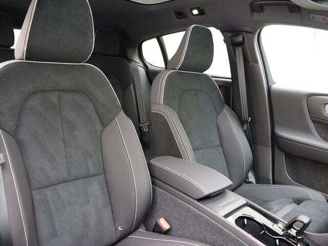 Volvo EC40 Extended Range Plus 82 kWh / DEMO / 3 Jaar gratis onderhoud / Nubuck / Getint glas / Warmtepomp / Stoel + Stuurw. Verwarming