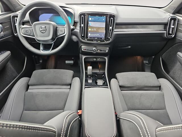 Volvo EC40 Single Motor Ext. Range Ultra Black Edition | TIJDELIJK EUR 2950,- Korting | Stoelverwarming | Harman/Kardon Audio | Elektrisch verstelbare stoelen | Extra getint glas |