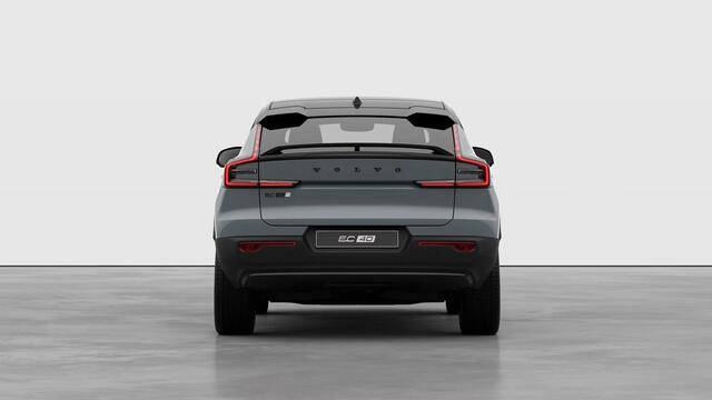 Volvo EC40 Single Motor Extended Range Ultra Black Edition | Verwacht Dec. 2025 | 360º Camera | Extra Getint Glas | Harman Kardon Premium Audio | Elektrisch Verstelbare Voorstoelen | Keyless Entry | Stoel/Stuurverwarming |