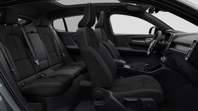 Volvo EC40 Single Motor Extended Range Plus 82 kWh |Trekhaak | Panoramadak | Keyless | Harman Kardon Audio | Elektrische Achterklep | 360 camera | Stoel-/Stuurverwarming | Adaptieve Cruise | Getint Glas | Luxe Bekleding |