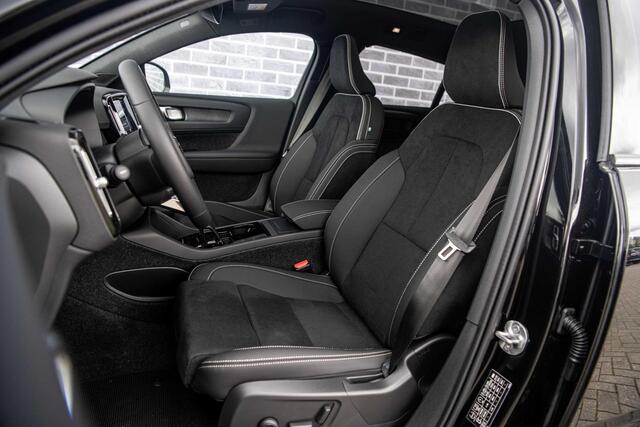 Volvo EC40 Single Motor Extended Range Ultra 82 kWh |Trekhaak | Panoramadak | Keyless | Harman Kardon Audio | Elektrische Achterklep | 360 camera | Stoel-/Stuurverwarming | Adaptieve Cruise | Pilot Assist | Getint Glas | Luxe Bekleding | 20" wielen | Elektrische sto