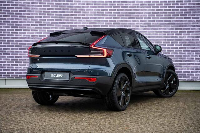 Volvo EC40 Single Motor Extended Range Ultra Black Edition Europa | | Harman Kardon | 20" | Panoramadak | Donker Glas | Power Seats |