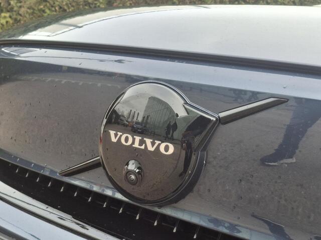 Volvo EC40 Single Motor Extended Range Plus Black Ed. 82 kWh | Demo | Panoramadak | 360 camera | Harman/Kardon | Pilot Assist |