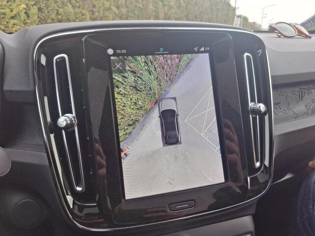 Volvo EC40 Single Motor Extended Range Plus Black Ed. 82 kWh | Demo | Panoramadak | 360 camera | Harman/Kardon | Pilot Assist |