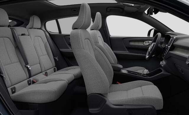 Volvo EC40 442PK Automaat Twin Performance Ultra Europa / Lightning / Panoramadak / Adaptive cruise control / 360 Camera / Elektrisch bedienbare stoelen met geheugen / Apple Carplay / Android auto /