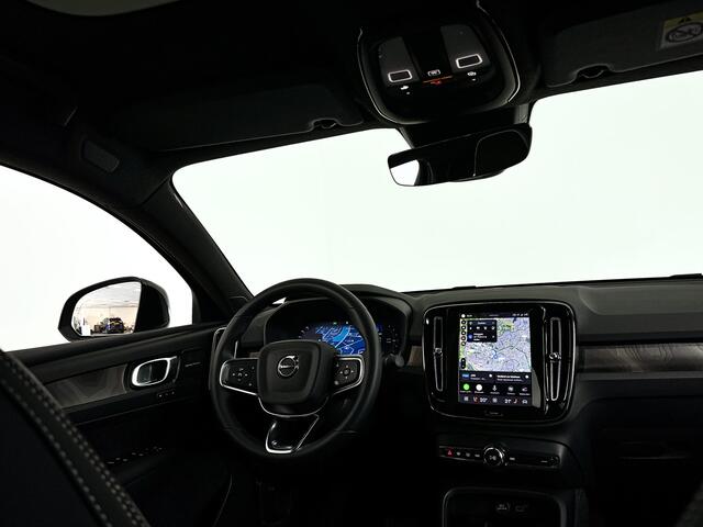 Volvo EC40 Single Motor Extended Range Ultra Black Ed. 82 kWh | Panoramadak | 360° camera | Harman Kardon | Matrix led | Stoel- stuurverwarming