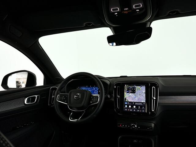 Volvo EC40 Single Motor Extended Range Plus 82 kWh | SOH 95% | Panoramadak | 360° camera | Harman Kardon | Stoel- en stuurverwarming | Trekhaak