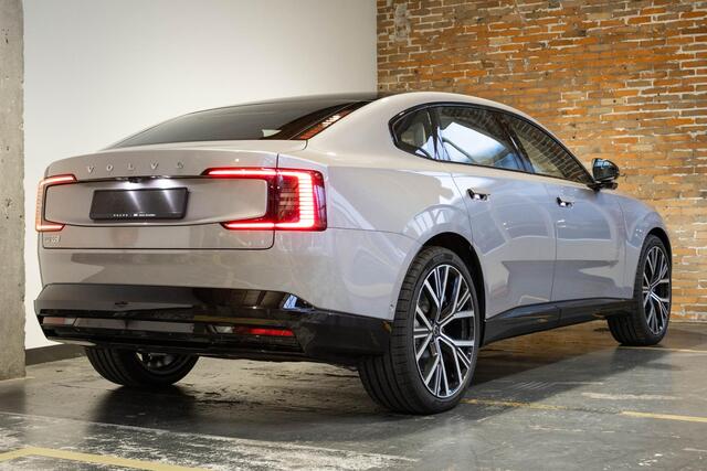 Volvo ES90 Single Motor Ext. R. Ultra Launch Edition 92 kWh Luchtvering | Elektrochromatisch panoramadak | Geventileerde voor- en achterstoelen | Bowers & Wilkins | Pilot assist | 22 inch. lichtmetalen velgen | Stoel- /stuurwielverwarming | Verwarmde achterbank