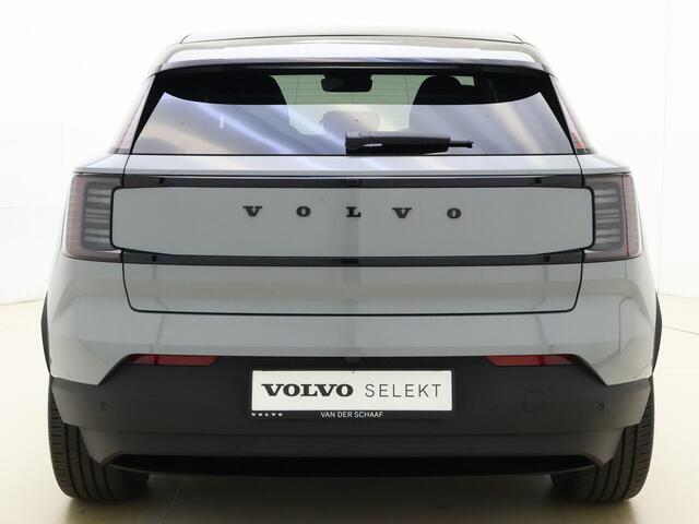 Volvo EX30 Single Motor Extended Range Ultra 69 kWh / Black Pack / Panorama dak / Elektrisch verstelbare stoelen / Harman en Kardon audio /