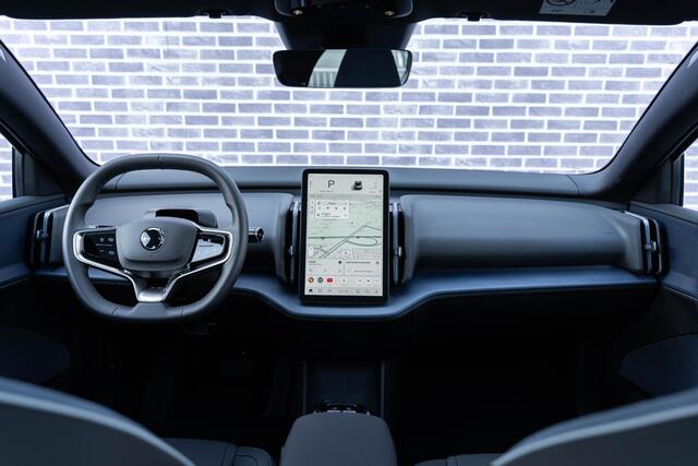 Volvo EX30 Twin Motor Performance Ultra AWD | Panoramadak | Keyless | Elektr. stoelverstelling | Wamtepomp | 360 Camera | Adaptive Cruise | Harman Kardon audio