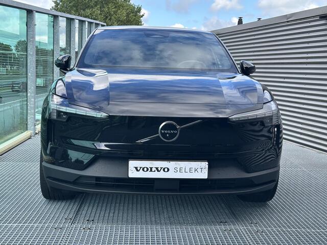 Volvo EX30 Single Motor Extended Range Ultra 69 kWh / Pano. dak / Elek. verstelbare stoelen / Stoelen + stuur verwarmd / Harman Kardon / 360 camera /