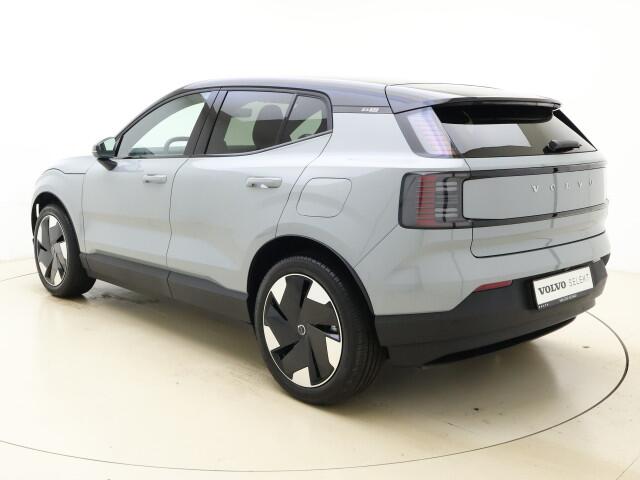Volvo EX30 Extended Range Plus 69 kWh / Stoel + Stuurw. Verwarming / El. Achterklep / Adapt. Cruise / BLIS / PDC + Camera /