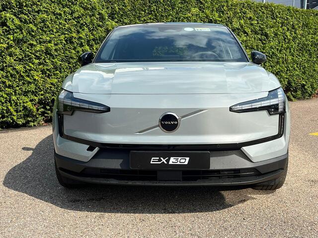 Volvo EX30 Single Motor Extended Range Plus 69 kWh | Climate Pakket | Harman/Kardon | 20'' | Nieuw uit Voorraad |