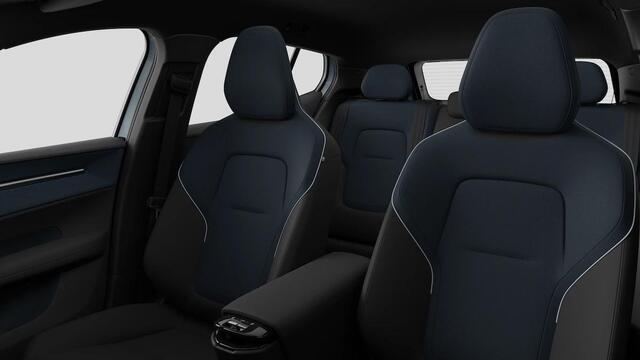 Volvo EX30 Single Motor Extended Range Europa 69 kWh | Verwacht Nov. 2025 | 17% Bijtelling | Elektrisch Verstelbare Voorstoelen | Stoel & Stuurverwarming | Harman Kardon Premium Audio |