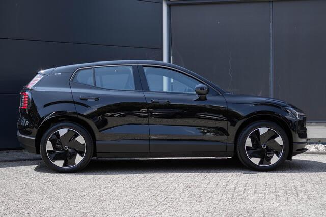 Volvo EX30 Single Motor Extended Range Plus | Harman Kardon audio | Elektrische achterklep | Parkeerhulp V&A