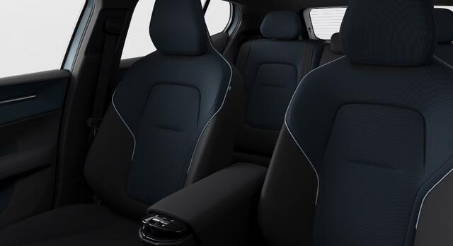 Volvo EX30 272PK Ext. Range Core Nu van ¤44.650 Voor ¤37.650!