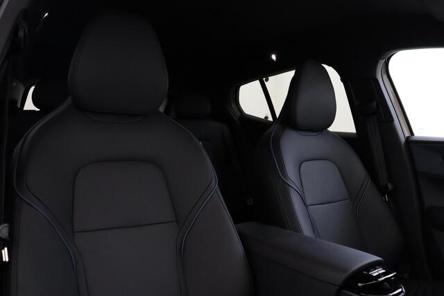 Volvo EX30 SINGLE MOTOR EXTENDED RANGE PLUS EUROPA 69 kWh -PANO.DAK|ELEK.STOELEN|HARMAN/KARDON|AUT.PARKEREN|360°CAM|PRIVACY.GLAS|20"|LEDER