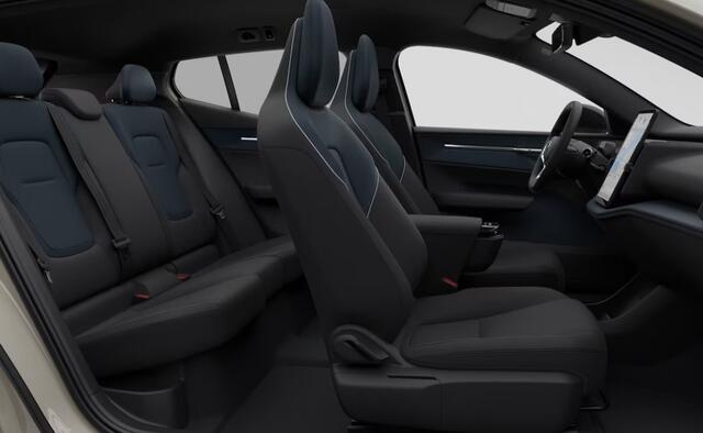 Volvo EX30 272PK Automaat Single Motor Ext. Range Plus Europa / Elektrische stoelen met geheugen / Stoel - en stuurwielverwarming / Harman Kardon audio / Elektrische achterklep / Keyless entry / Adaptieve Cruise Control / BLIS / Dodehoek Detectie / Parkeersensoren v