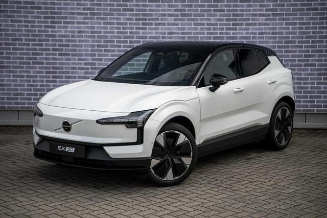 Volvo EX30 Single Motor Extended Range Ultra 69 kWh | Trekhaak | Adaptieve cruise control | Leer | Panorama dak | Harman & Kardon | Stoel/stuur verwarming |