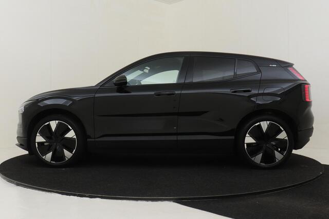 Volvo EX30 SINGLE MOTOR EXTENDED RANGE ULTRA 69 kWh PANO.DAK|HARMAN/KARDON|360°CAM|AUT.INPARKEREN|CLIMATE|20"|PRIVACY.GLAS|TREKHAAK