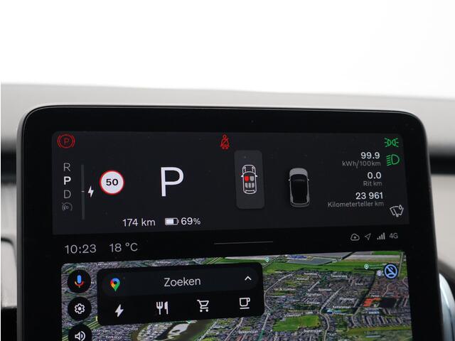 Volvo EX30 Single Motor Core 51 kWh / Stoel- +Stuurwielverwarming / Achteruitrijcamera / Blis / Cruise Control Adaptief / Apple CarPlay & Android Auto