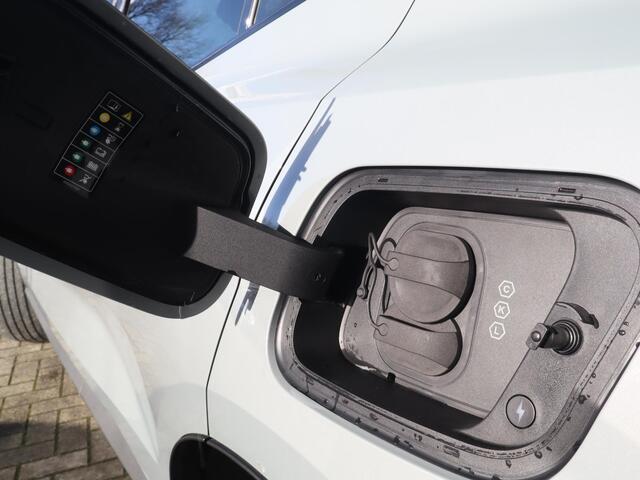 Volvo EX30 Single Motor Extended Range Plus 69 kWh | 20" velgen | Stoel/stuurverwarming | Bijtelling 2025 |