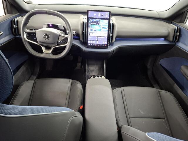 Volvo EX30 Single Motor Extended Range Plus 69 kWh | 20" LM Velgen | Camera | Stuur + Stoel verwarming | Harman/Kardon | Google | Keyless Entry + Drive |