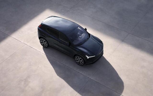 Volvo EX30 Single Motor Extended Range Black Edition Ultra Europa | Panoramadak | Power Seats | Harman / Kardon | 360 Camera | 22KW lader | BLIS |