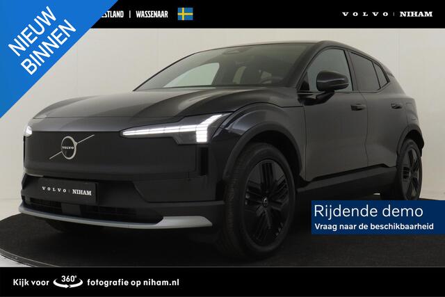 Volvo EX30 CROSS COUNTRY TWIN MOTOR PERFORMANCE ULTRA 69 kWh *DEMO VOORDEEL!* -PANO.DAK|HARMAN/KARDON|PRIVACY.GLAS|360°CAM|POWER-SEATS|AUT.PARKEREN|PINE