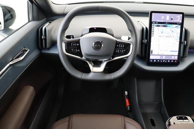 Volvo EX30 SINGLE MOTOR EXTENDED RANGE PLUS EUROPA 69 kWh -ELEK.STOELEN|HARMAN/KARDON|PRIVACY.GLAS|20"|LEDER