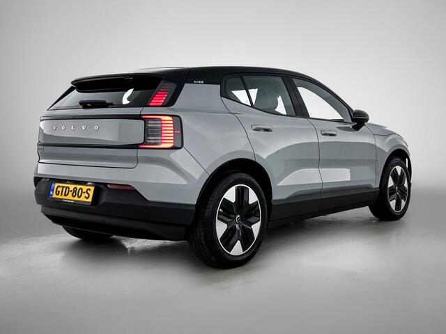 Volvo EX30 Single Plus 51 kWh | Trekhaak | Stoelverwarming | Rijklaar! |