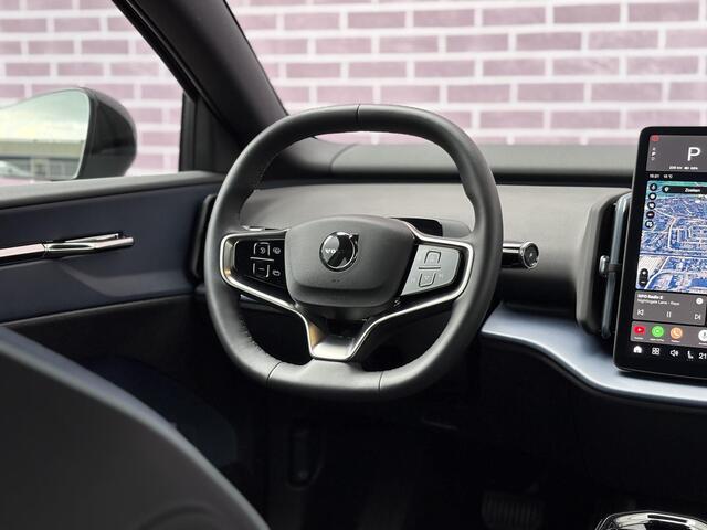 Volvo EX30 Single Motor Extended Range Plus 69 kWh | Camera | Adaptieve Cruise Control | Climate | Carplay | Keyless | Warmtepomp | Elektrisch Bedienbare Achterklep |