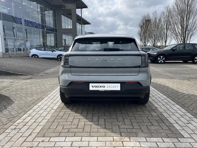 Volvo EX30 Single Motor Extended Range Core 69 kWh | Stoelverwarming | Park Assist Camera | Google Maps | One Pedal Drive |