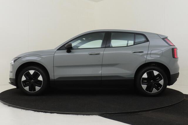Volvo EX30 P5 PLUS EUROPA 51 kWh -HARMAN/KARDON|CLIMATE|POWER-SEATS|KEYLESS|18"