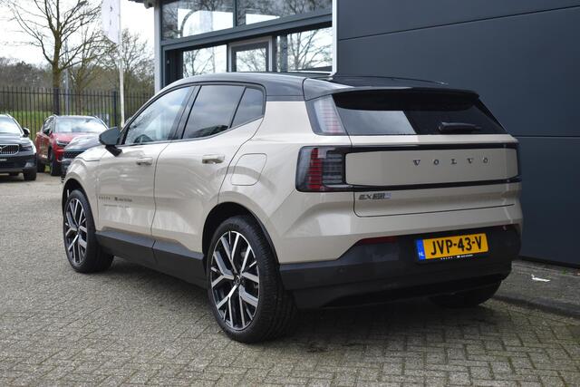 Volvo EX30 Single Motor Extended Range Plus 69 kWh | Warmtepomp | Adaptieve cruise control | Apple carplay/Android auto | Elektrische achterklep | keyless | 19 inch Lichtmetalen velgen