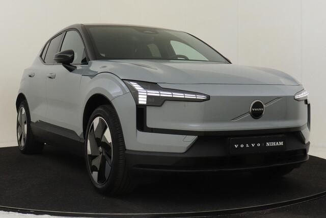 Volvo EX30 SINGLE MOTOR EXTENDED RANGE PLUS 69 kWh -CLIMATE|CARPLAY|CAMERA|ADAP.CRUISE|HARMAN/KARDON|PRIVACY.GLAS