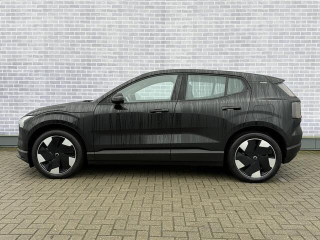 Volvo EX30 Single Motor Extended Range Ultra 69 kWh | Adaptieve Cruise Control | Panoramadak | Harman Kardon Audio | Warmtepomp | 360 Parkeercamera | BLIS |