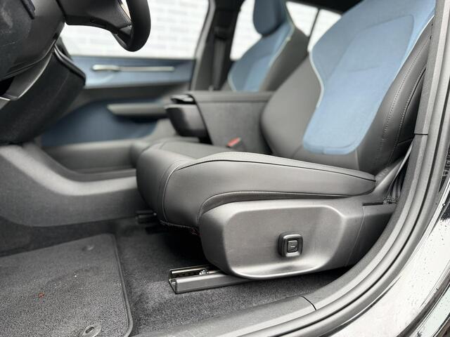 Volvo EX30 Single Motor Extended Range Ultra 69 kWh | Adaptieve Cruise Control | Panoramadak | Harman Kardon Audio | Warmtepomp | 360 Parkeercamera | BLIS |