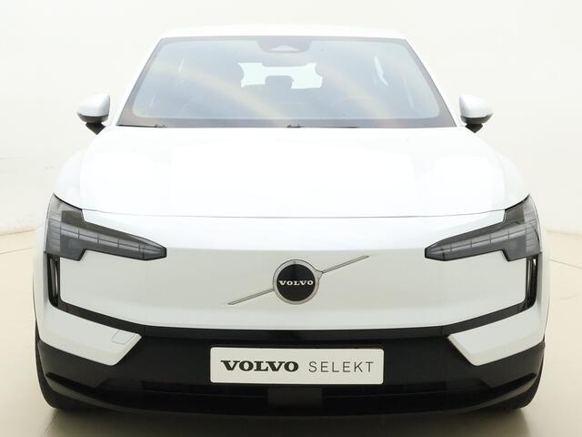 Volvo EX30 Single Motor Core / Stoel + Stuurw. Verwarming / Adapt. Cruise / BLIS / 18'' / Crystal White / PDC + Camera /
