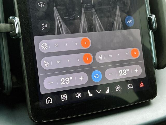 Volvo EX30 Extended Plus 69 kWh | Trekhaak | Stoel + Stuurverwarming |